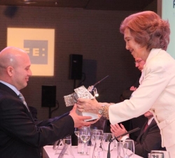 La Reina entrega el XXX Premio Internacional de Periodismo Rey de España en la categoría de Periodismo Digital a José Antonio Sánchez y Equipo